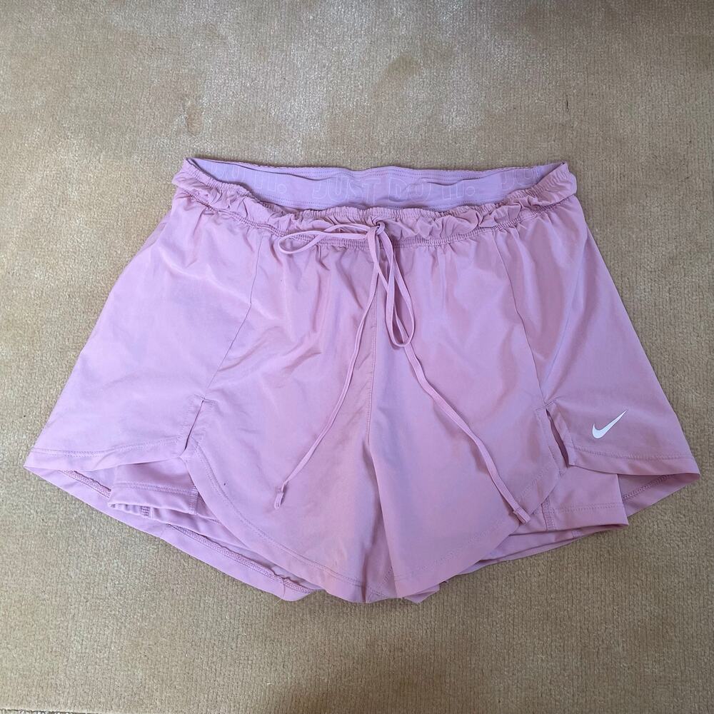 Women’s Nike rose pink athletic shorts